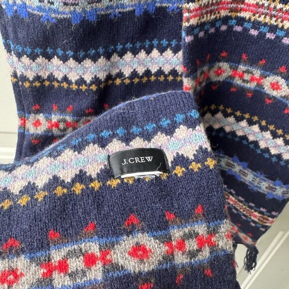J.Crew Fuzzy Fringe Scarf Southwestern Pattern Navy Multi 100% Wool Preppy - Picture 2 of 4